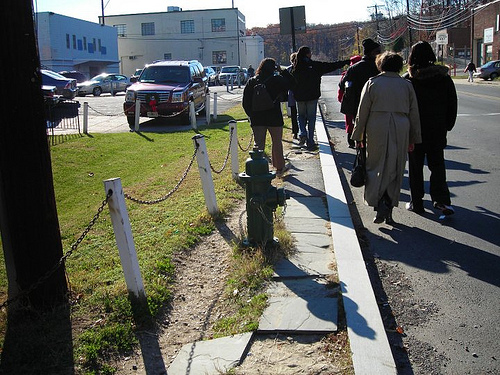 walking outside the Fort Totten Metro station (by: Cheryl Cort) walking outside the Fort Totten Metro station (by: Cheryl Cort)