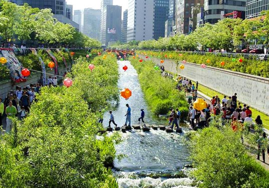 Cheonggyecheon Stream